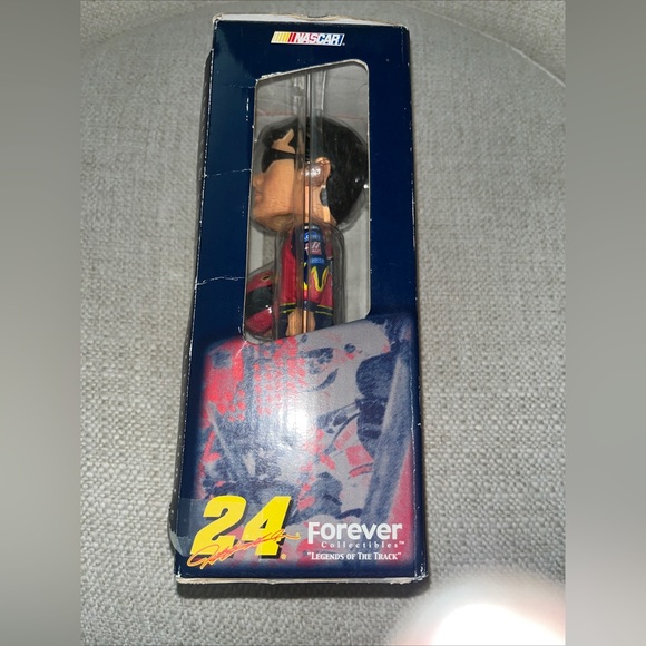 Jeff Gordon NASCAR Bobblehead Forever Collectible Legends of the Track - Picture 6 of 7